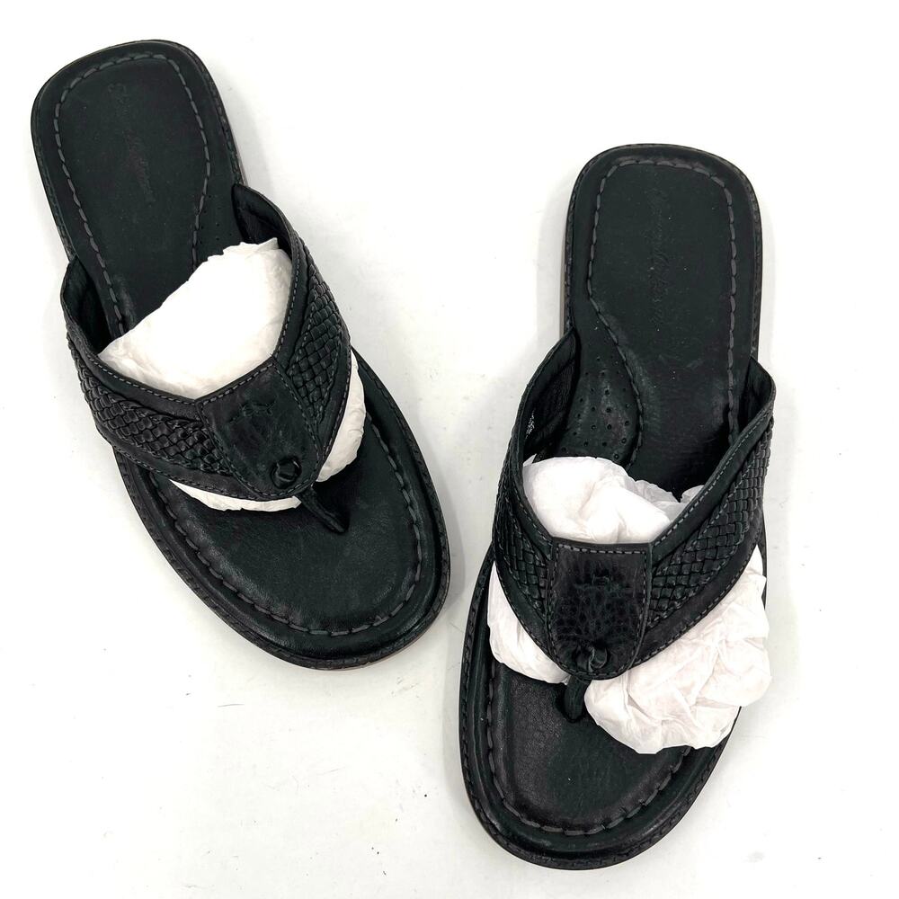 NWOT Tommy Bahama Anchors Away Men's leather flip flops thongs sandals